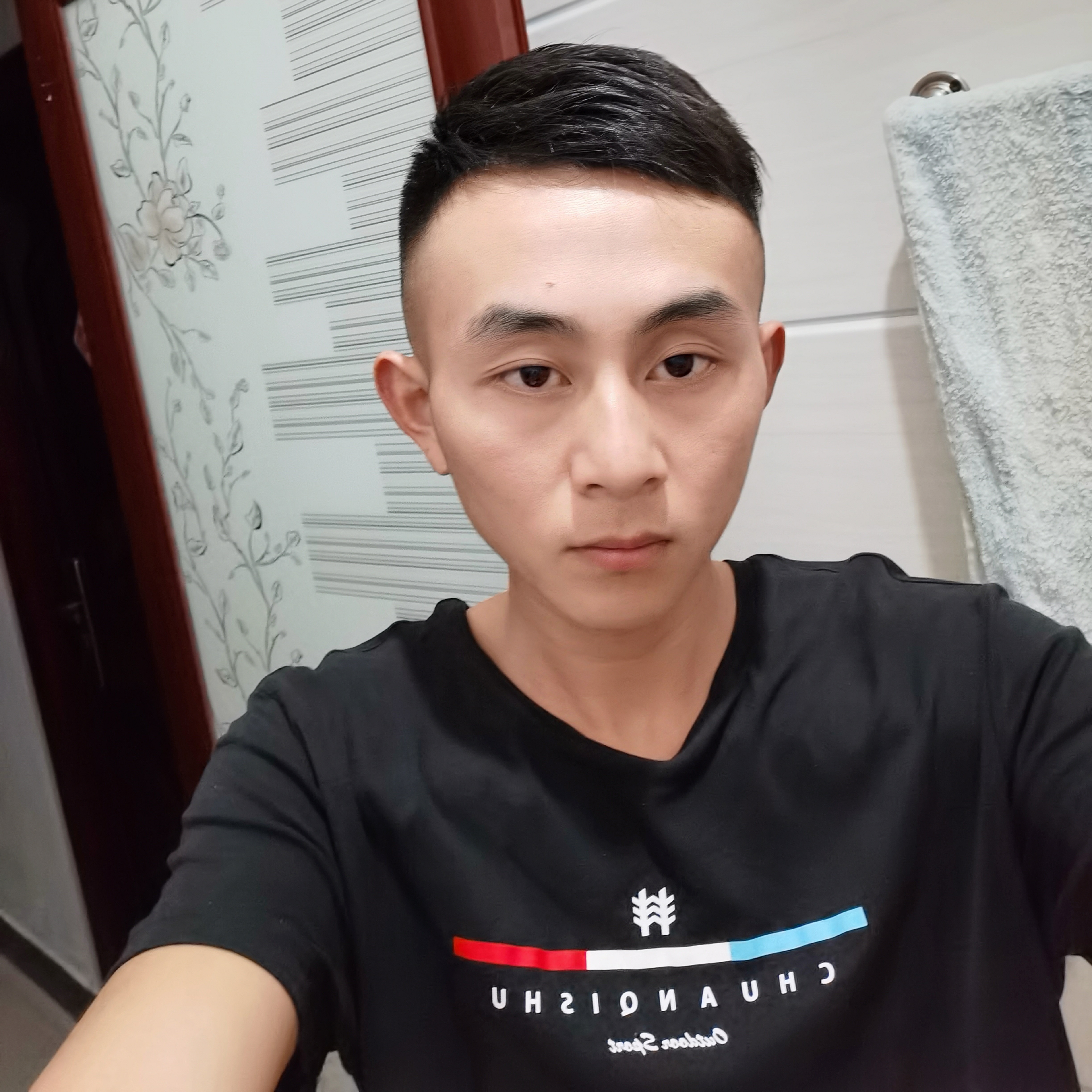 淡淡笑风萧的照片