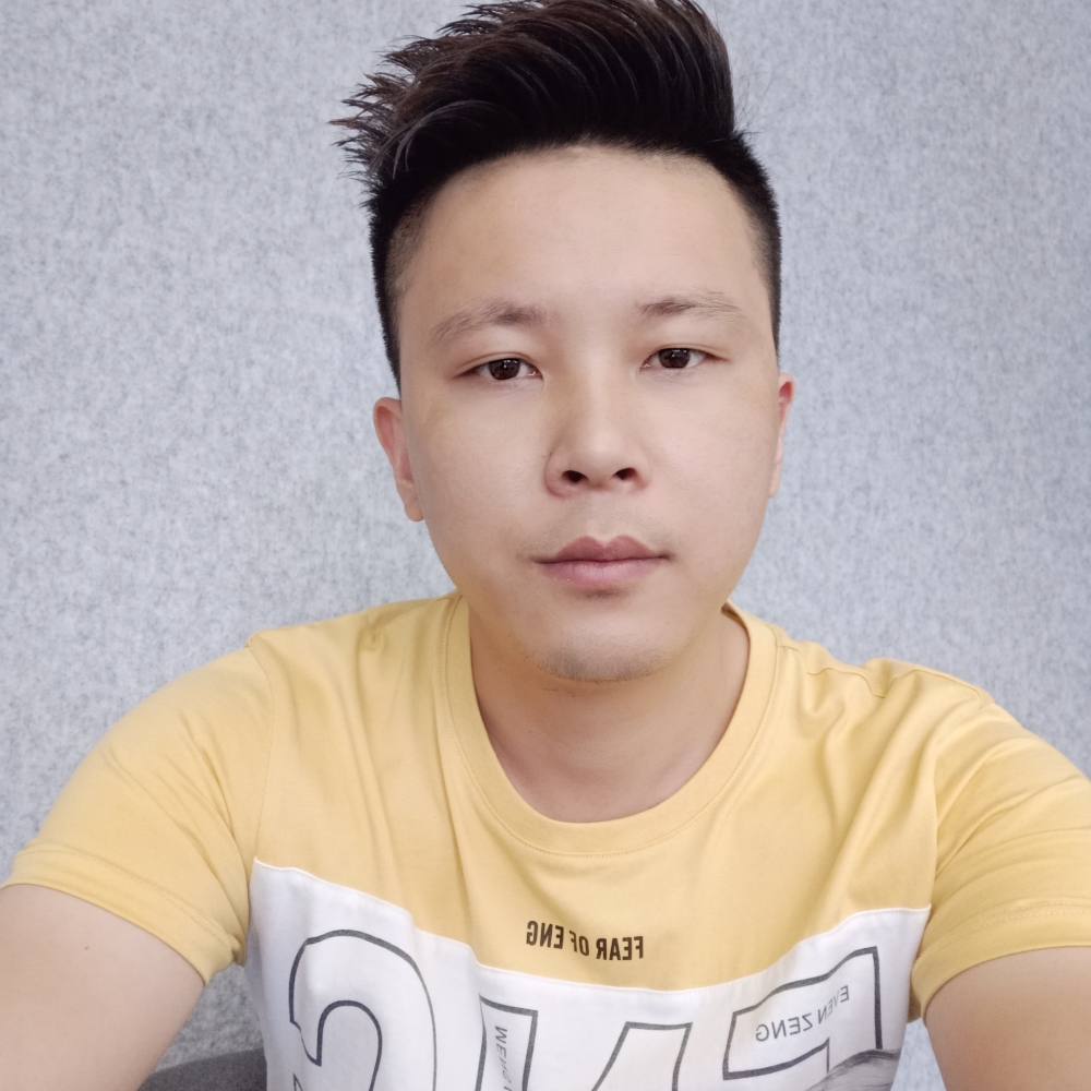 大气向镜子的照片