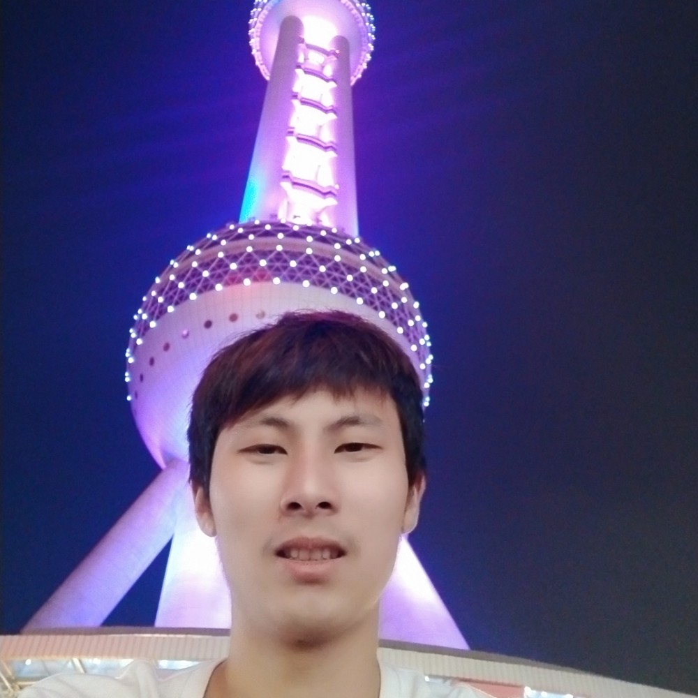梅坤的照片