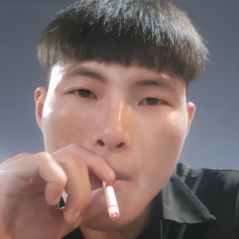 昏睡踢胡萝卜的照片
