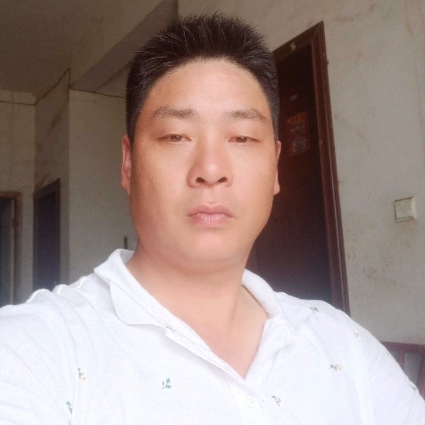 铃铛还寂冷的照片