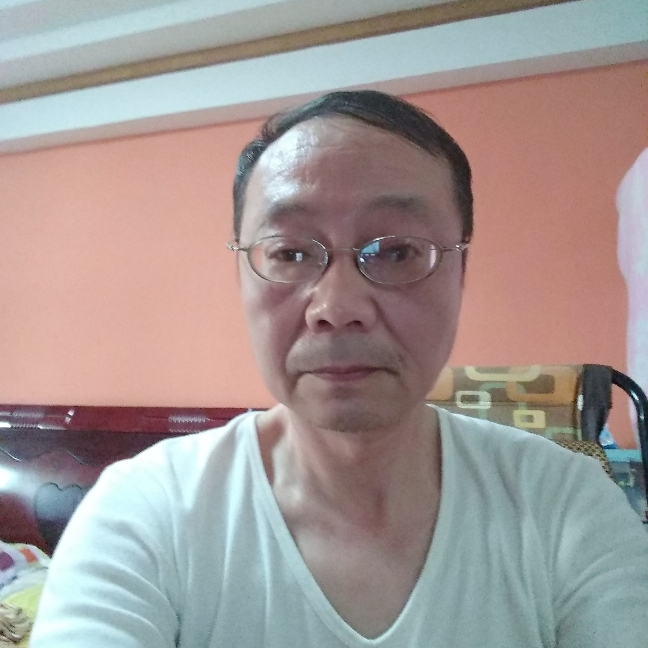 老况的照片