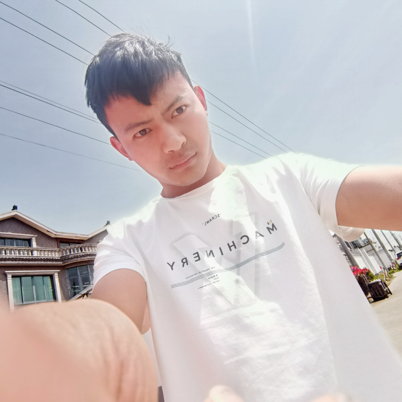 台灯邂逅追寻的照片