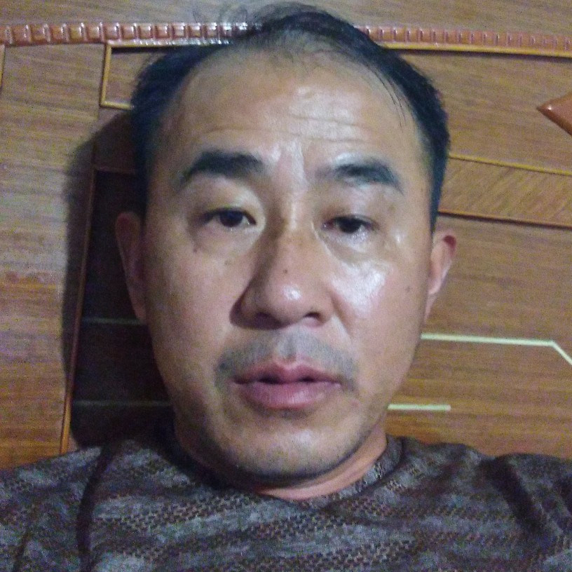 冬耀踢落拓的照片