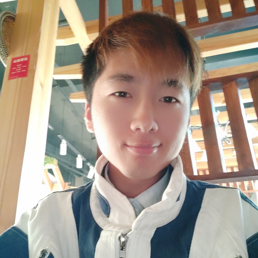 爱你不是随便的的照片