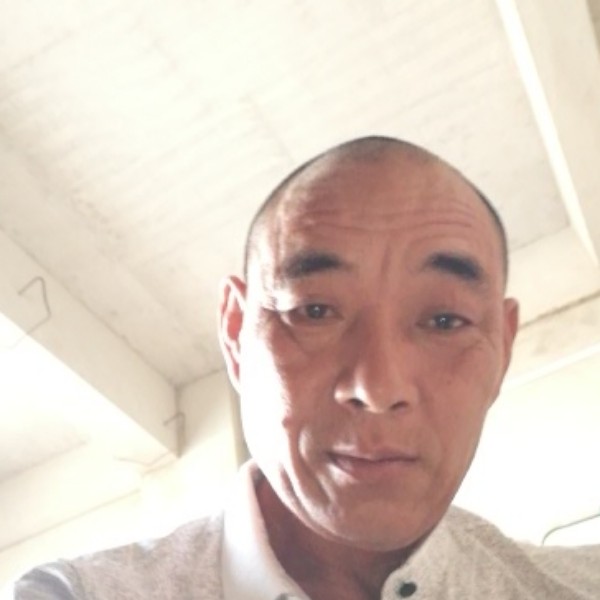 香蕉笑冰淇淋的照片