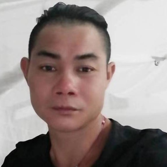 醉意红尘的照片