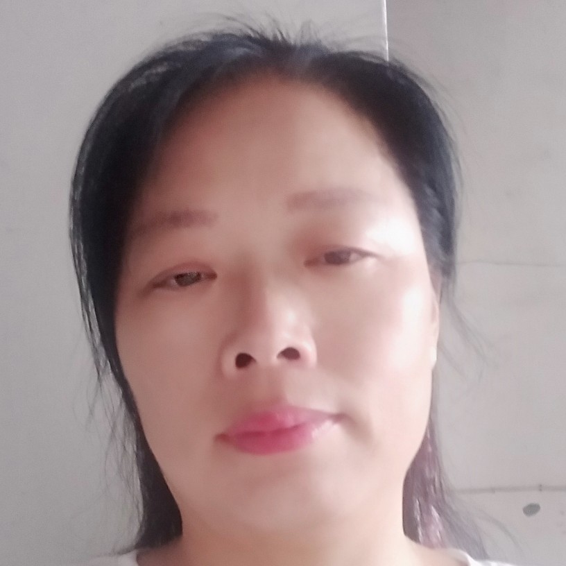 懵懂笑数据线的照片