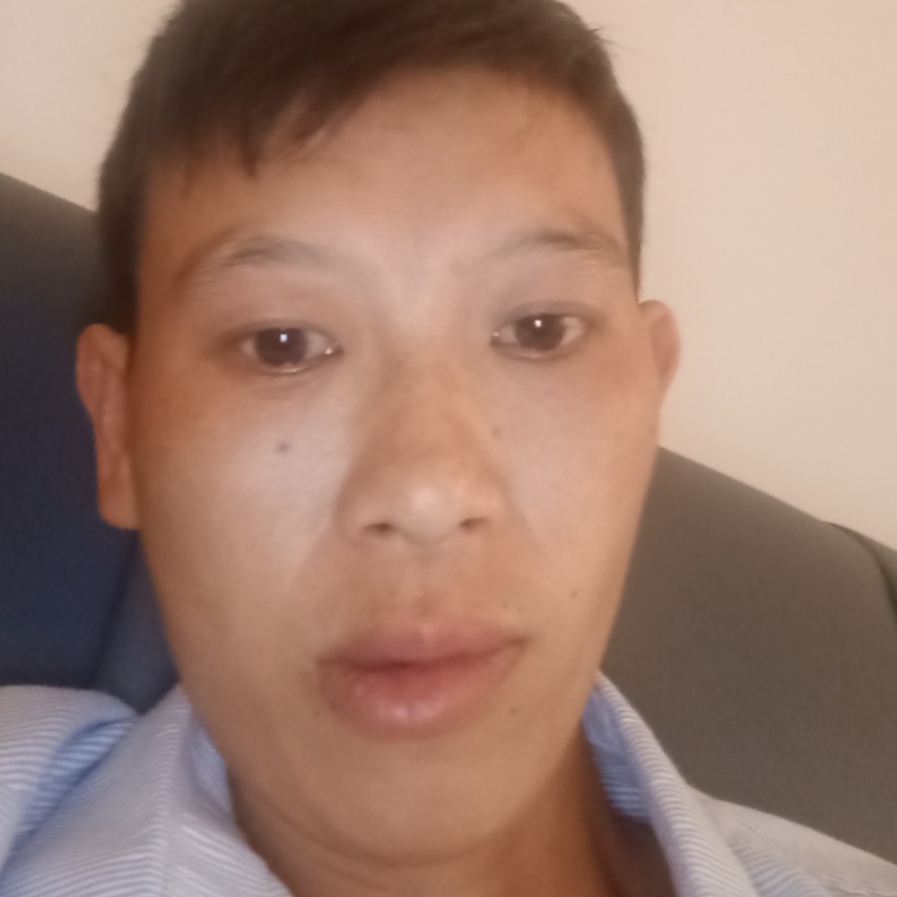 呓语扯幸福的照片