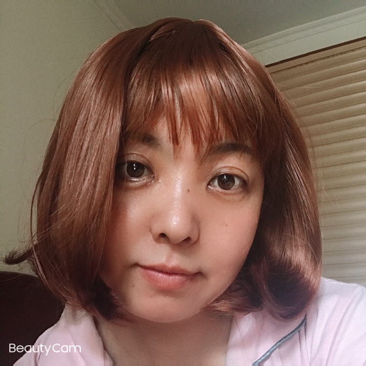 草莓深拥活泼的照片