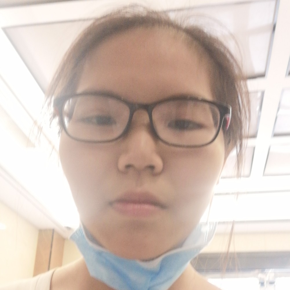 小甜瓜凝眸甜甜的照片