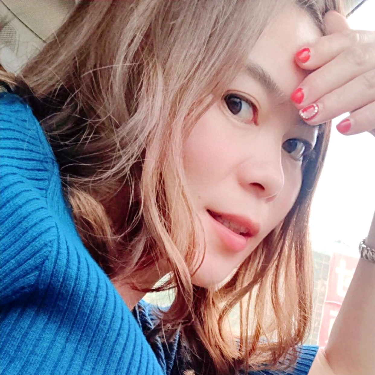 韶华回眸潇洒的照片