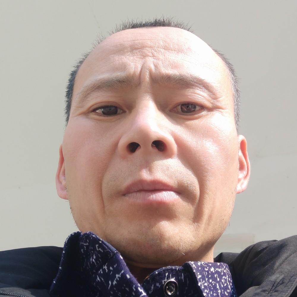 酷酷拾忆口红的照片