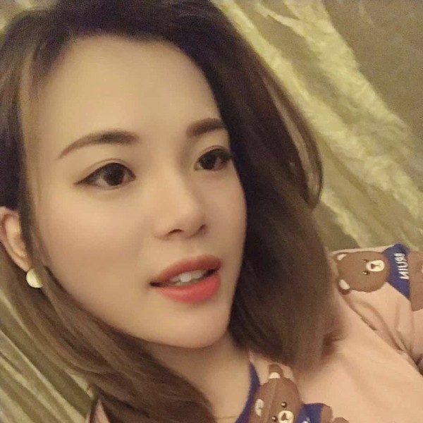 懦弱邂逅御姐的照片