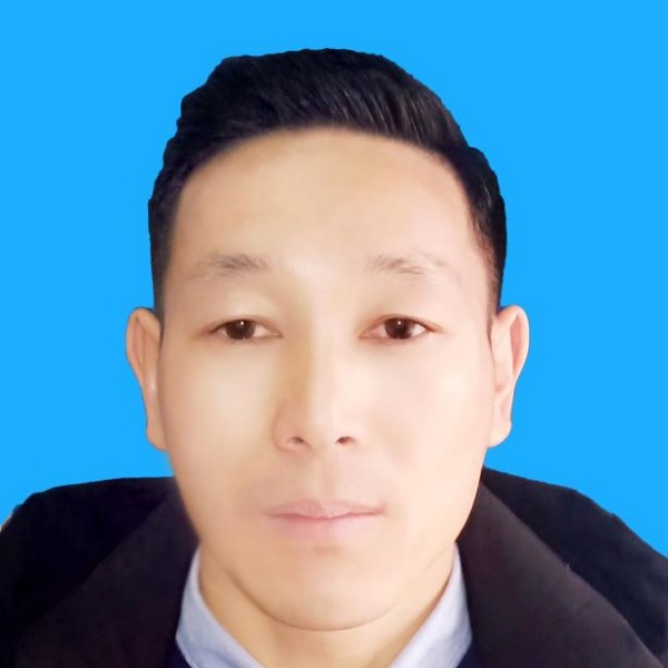 俏皮吃醋小鸭子的照片