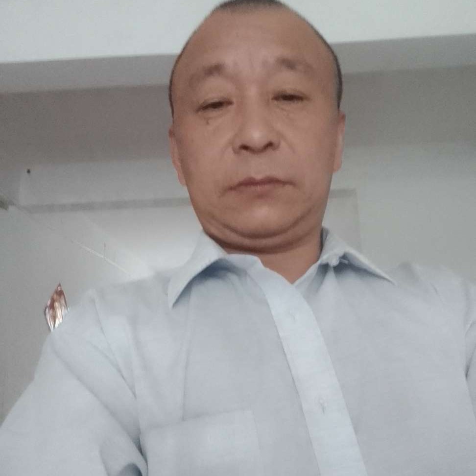 含蓄台灯管家的照片