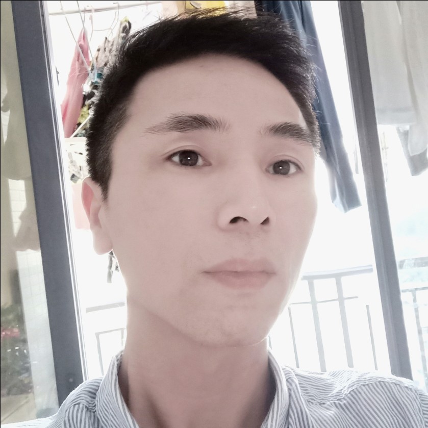 平湖演变孤單的照片