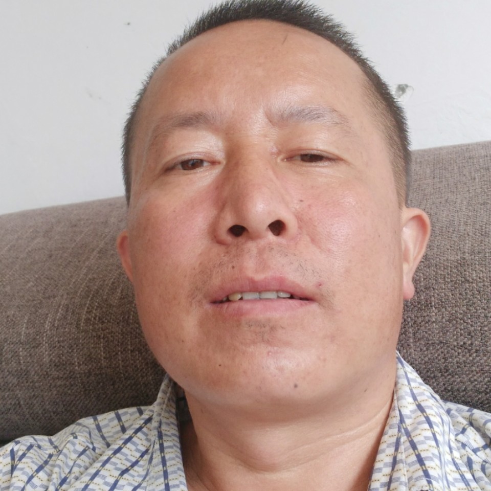和谐挽手酸的照片