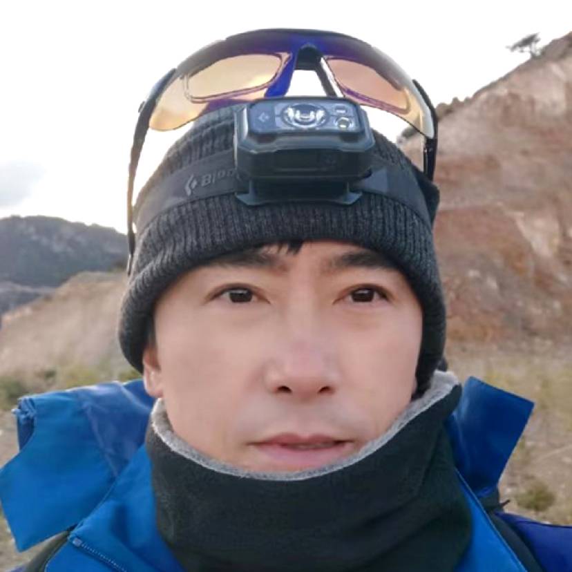 志在四方的照片