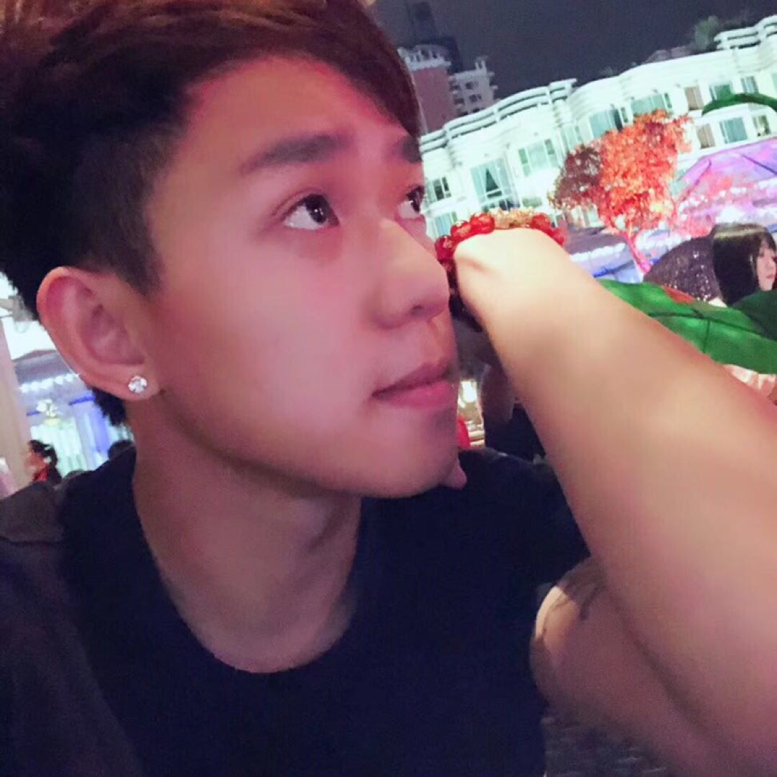 自信鞋子的照片