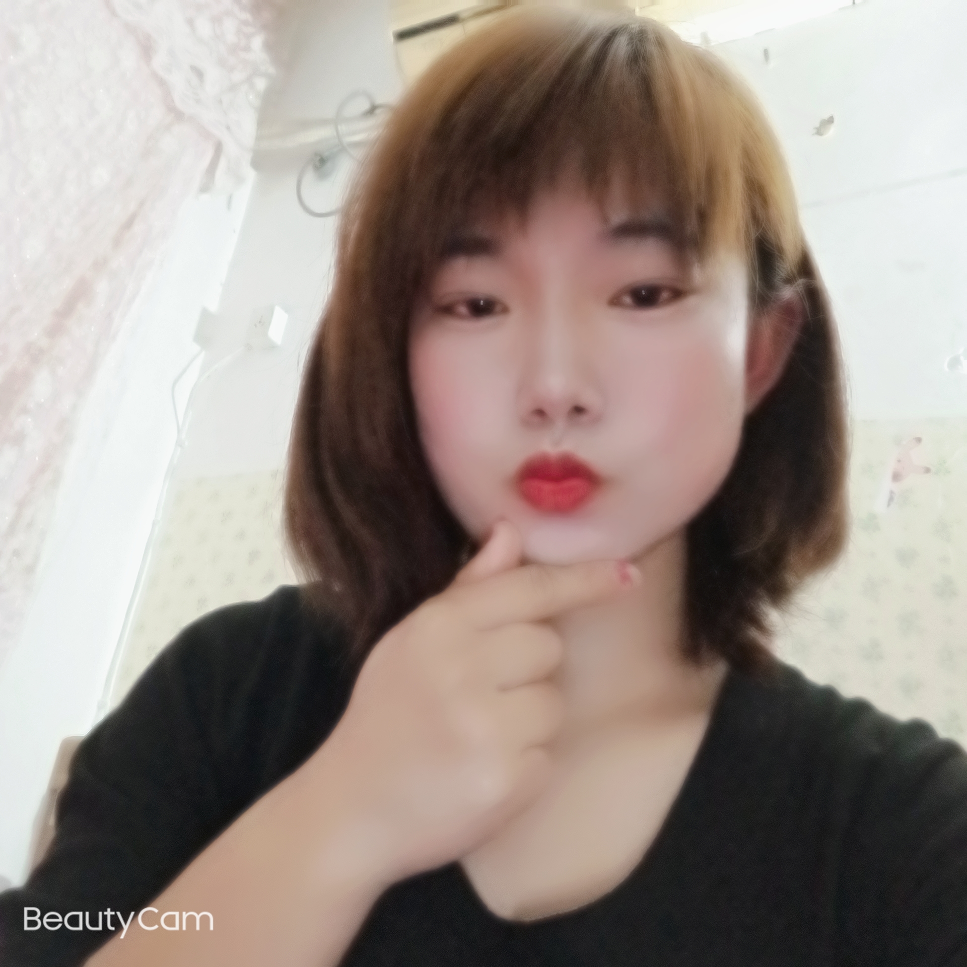 手机震动甛甛的照片