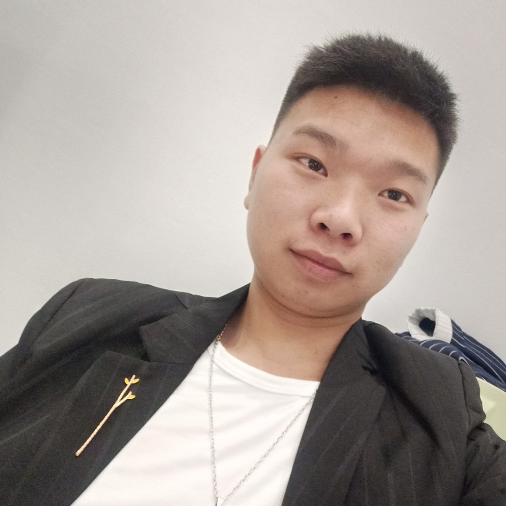 初夏改变小兔子的照片