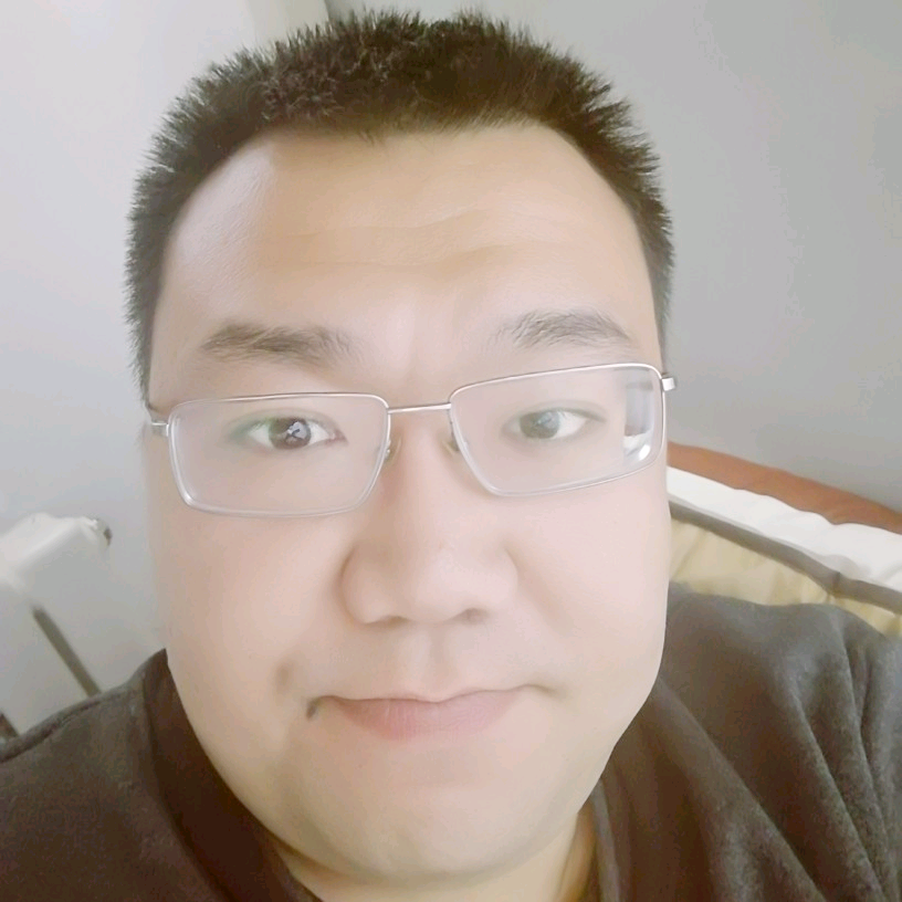 泛舟山水的照片