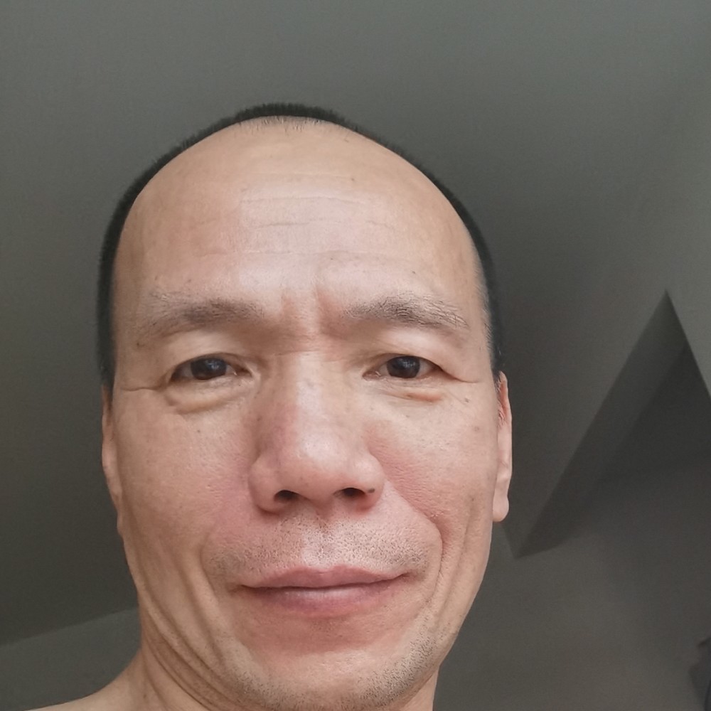 自由数据线潘勇的照片