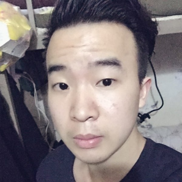 缥缈漫步小熊猫的照片