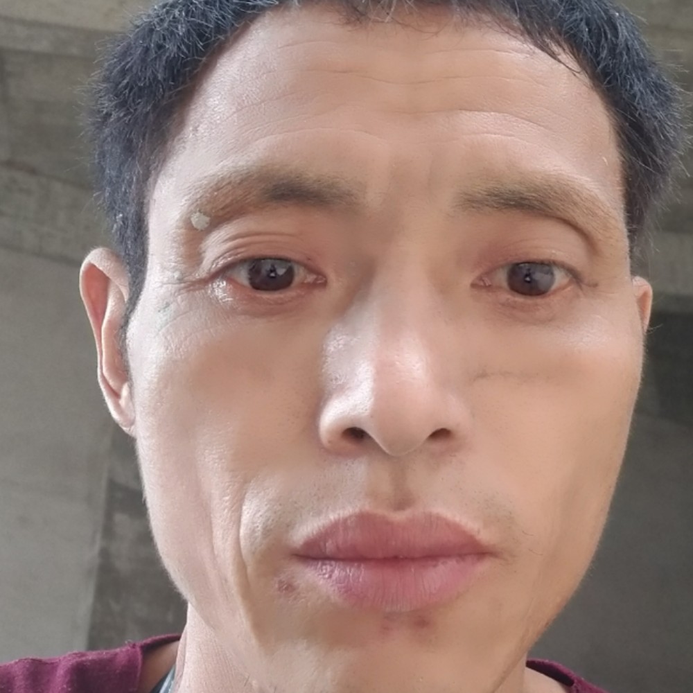 梁万红的照片