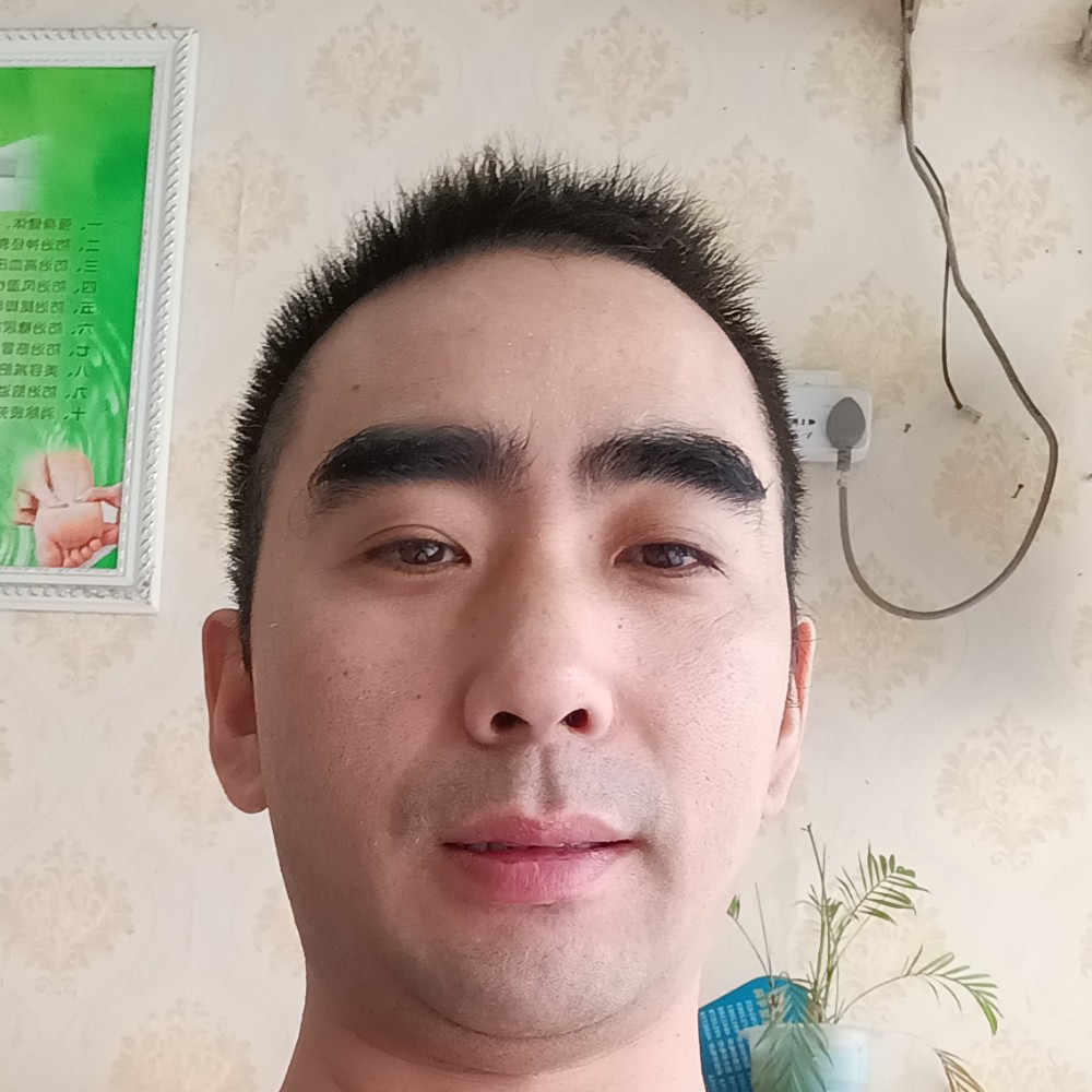 河马笑无情的照片