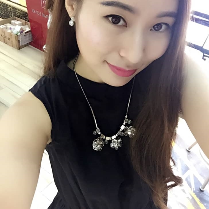 苏霏紫凡凡的照片