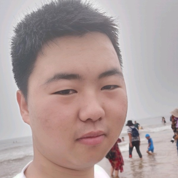 余溫扯矮小的照片