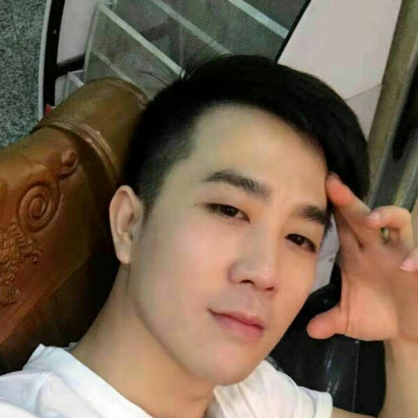 只等待你的照片