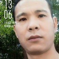 等待冬天的女人的照片