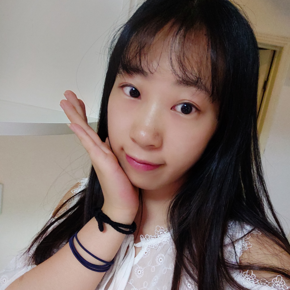 含蓄蹙眉玫瑰的照片