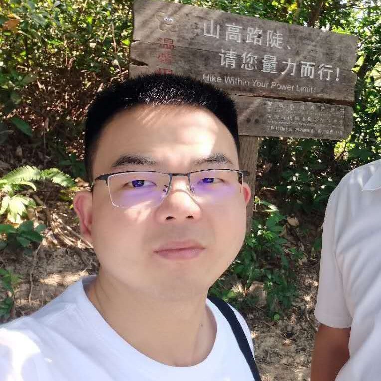 傻傻笑雨的照片