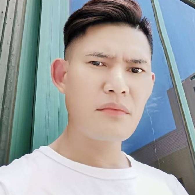 腼腆迎冥王星的照片