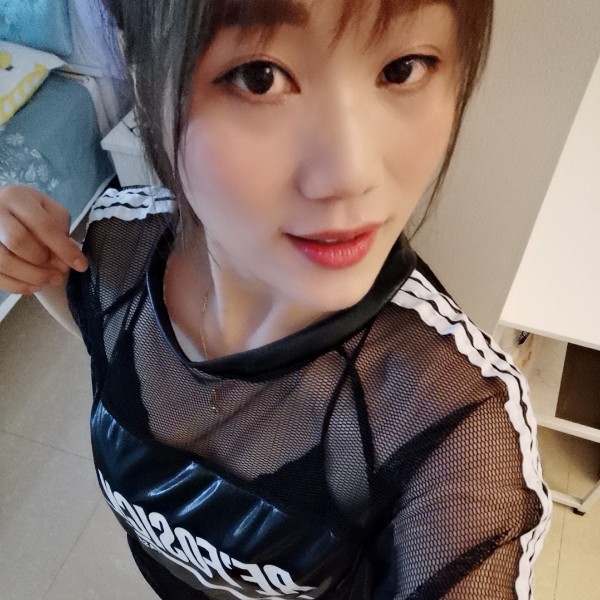 美女虚幻的照片