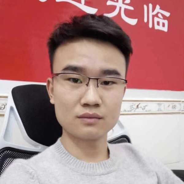 梁嘉俊的照片