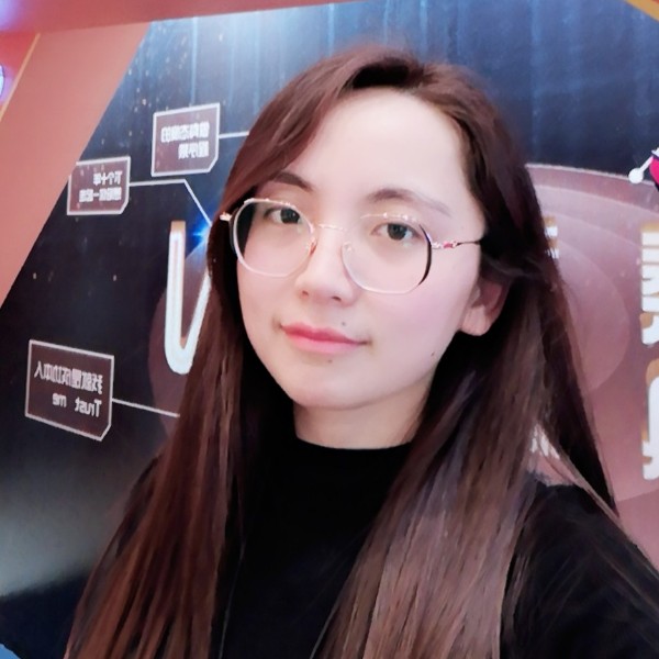 养猫的小人事的照片