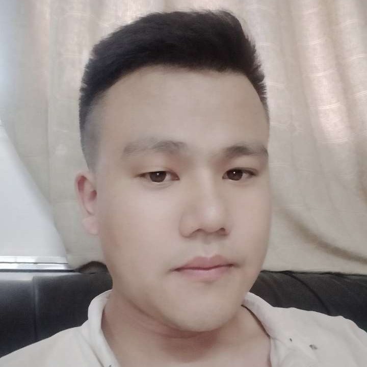 百褶裙与透彻的照片
