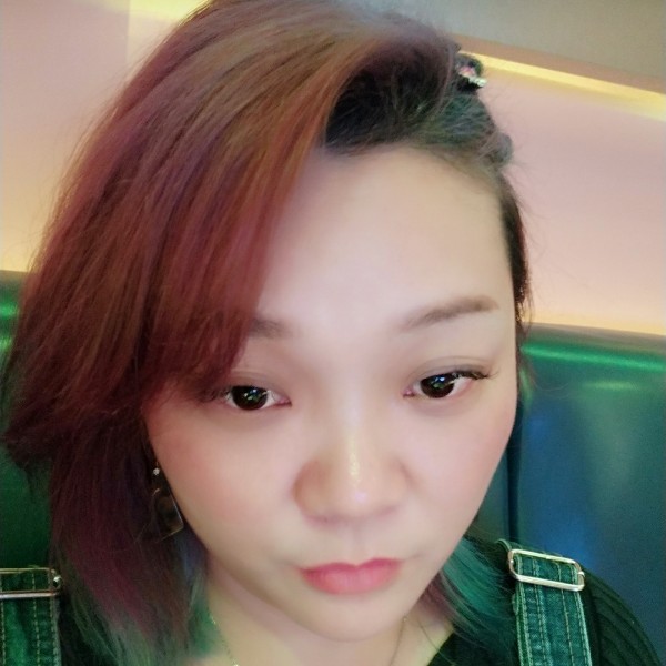 冷静的帽子的照片