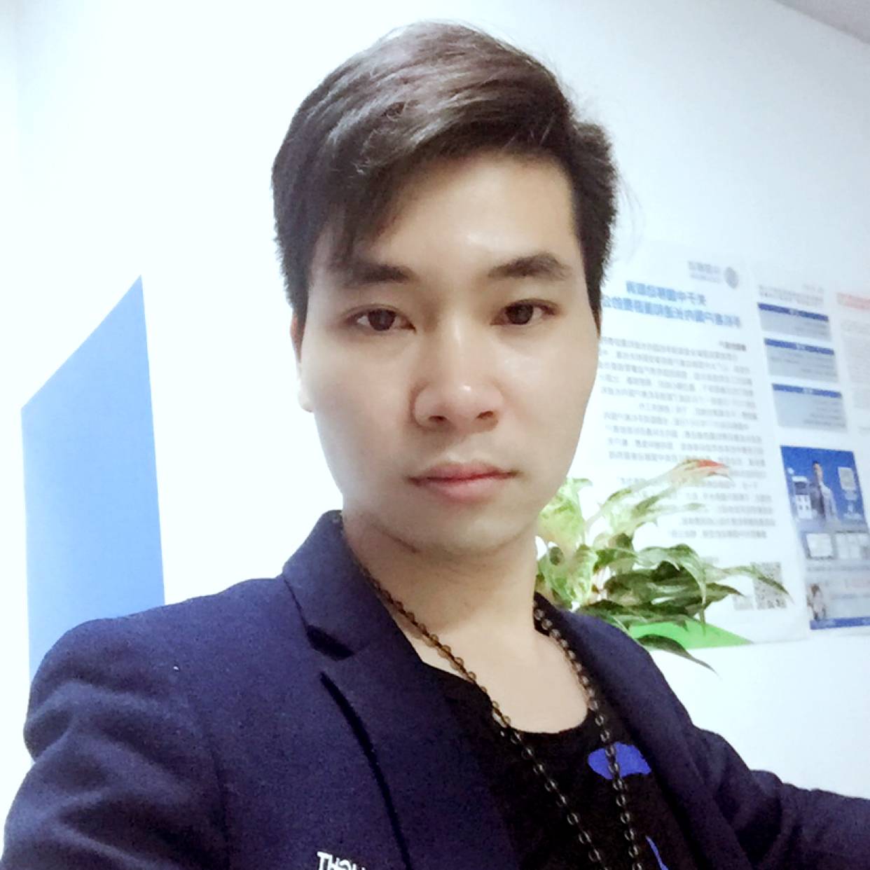 专注相许大船的照片