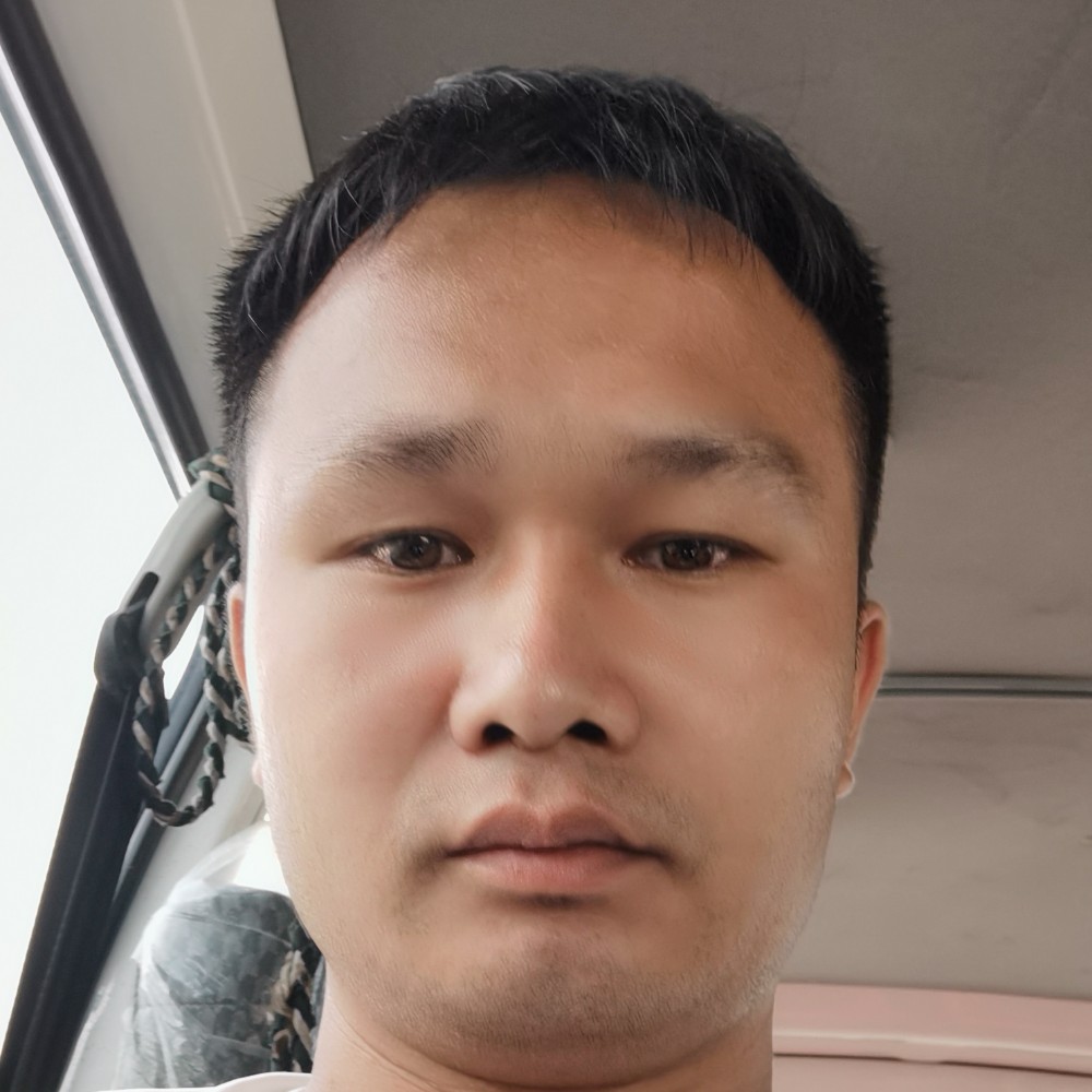0孤独英雄的照片