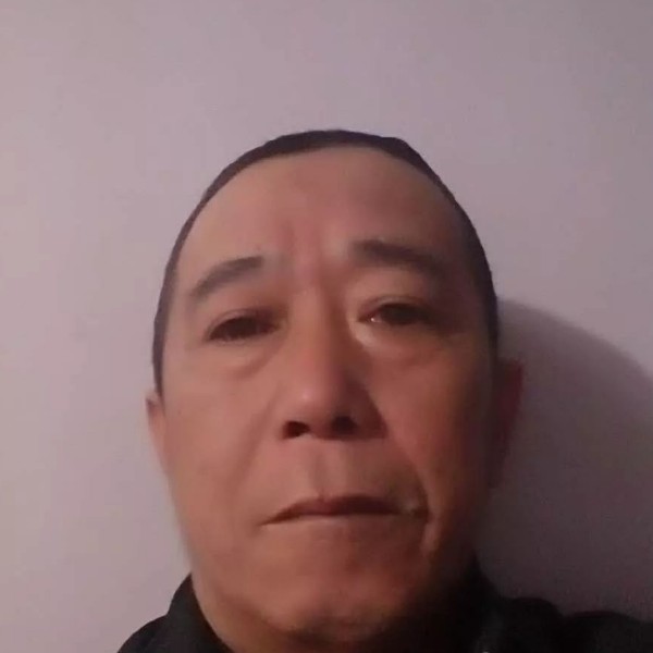 慕夜飞鹰的照片