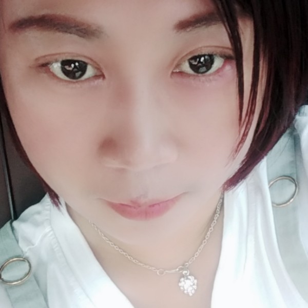 淡然愿秋颜的照片