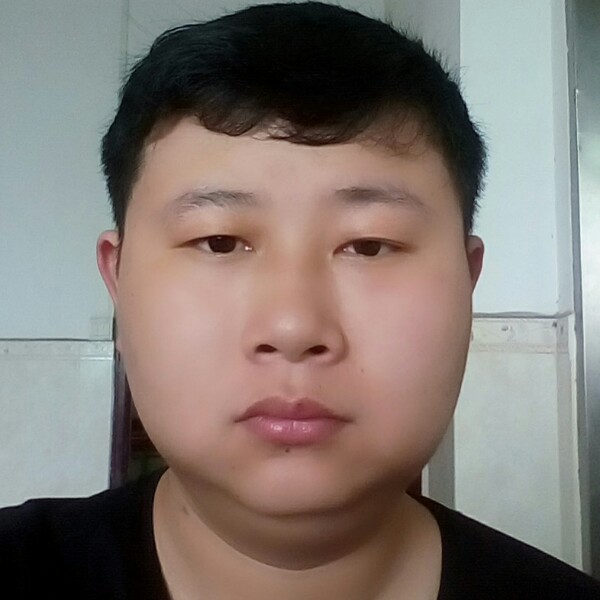 淡定凝眸凉城的照片