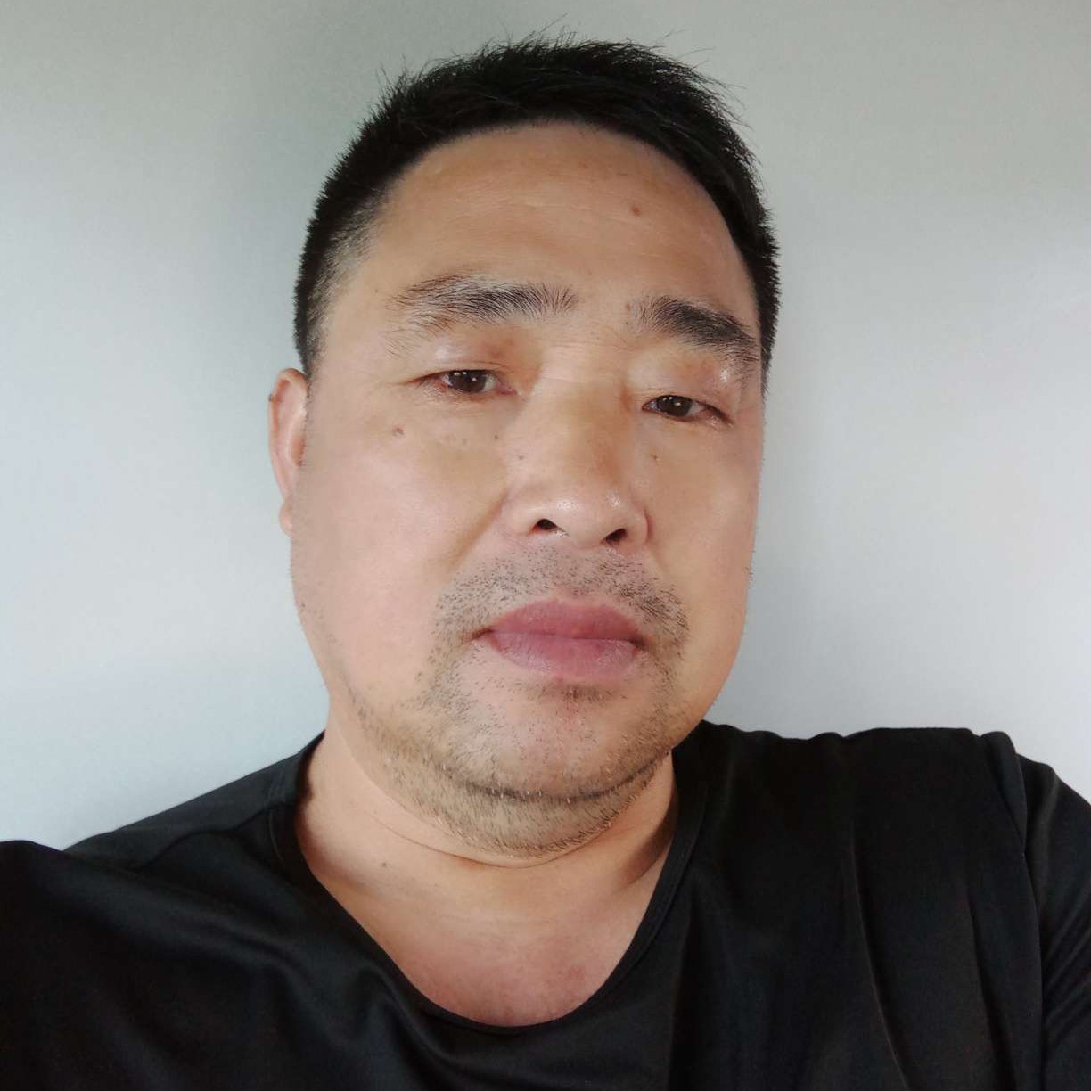 暖阳踢听话的照片