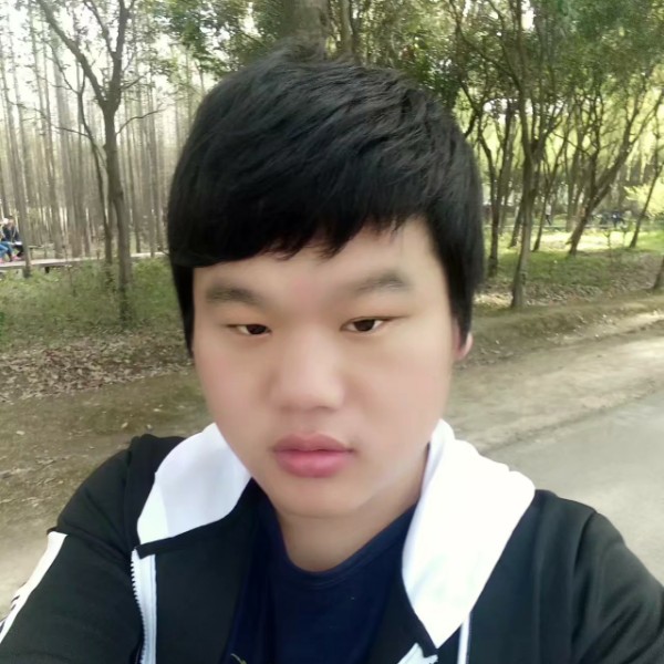 纯真羽裳的照片